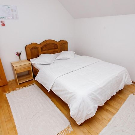 Casa Rumelia Paltineni Dış mekan fotoğraf