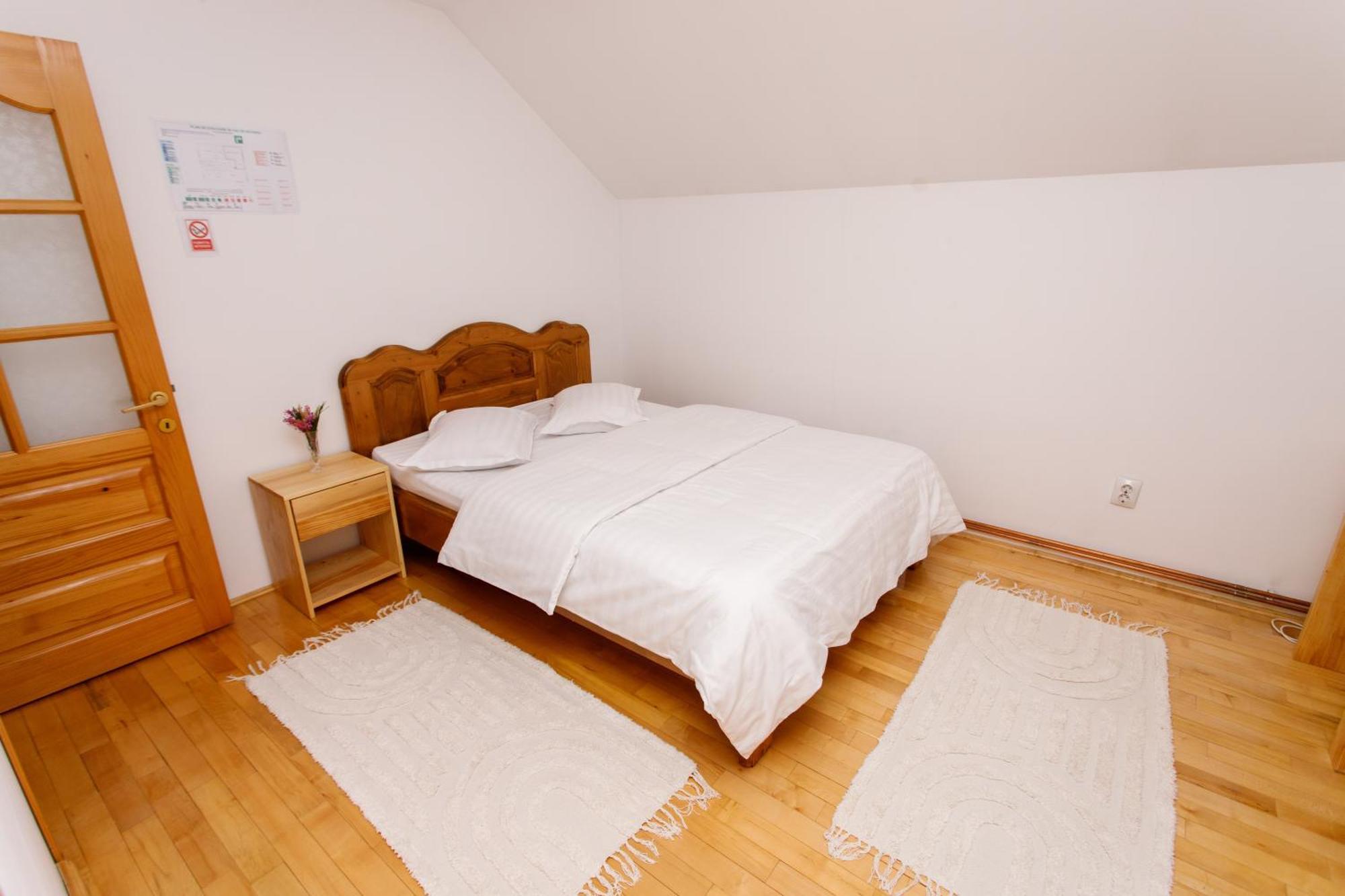 Casa Rumelia Paltineni Dış mekan fotoğraf